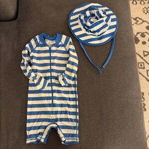 Hanna Andersson Swimsuit Rashguard + Matching Hat